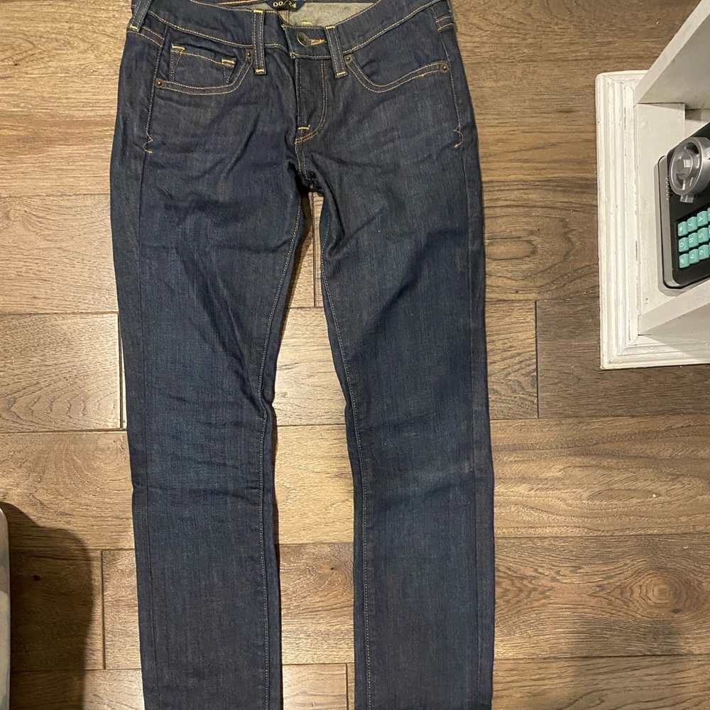 Lucky Brand low rise jeans “Charlie Straight”